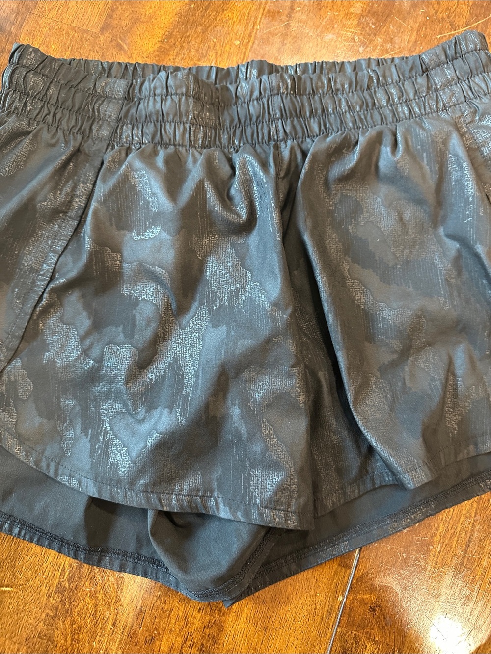 Women's Athleta  running Shorts, old model